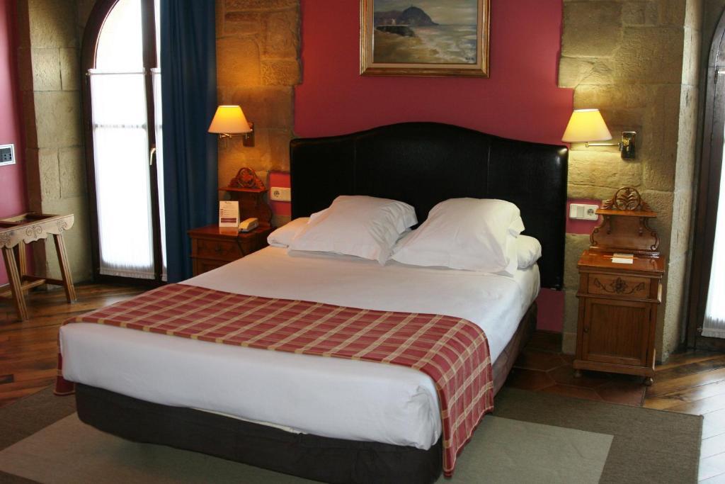 Hotel Palacio Obispo Hondarribia Quarto foto