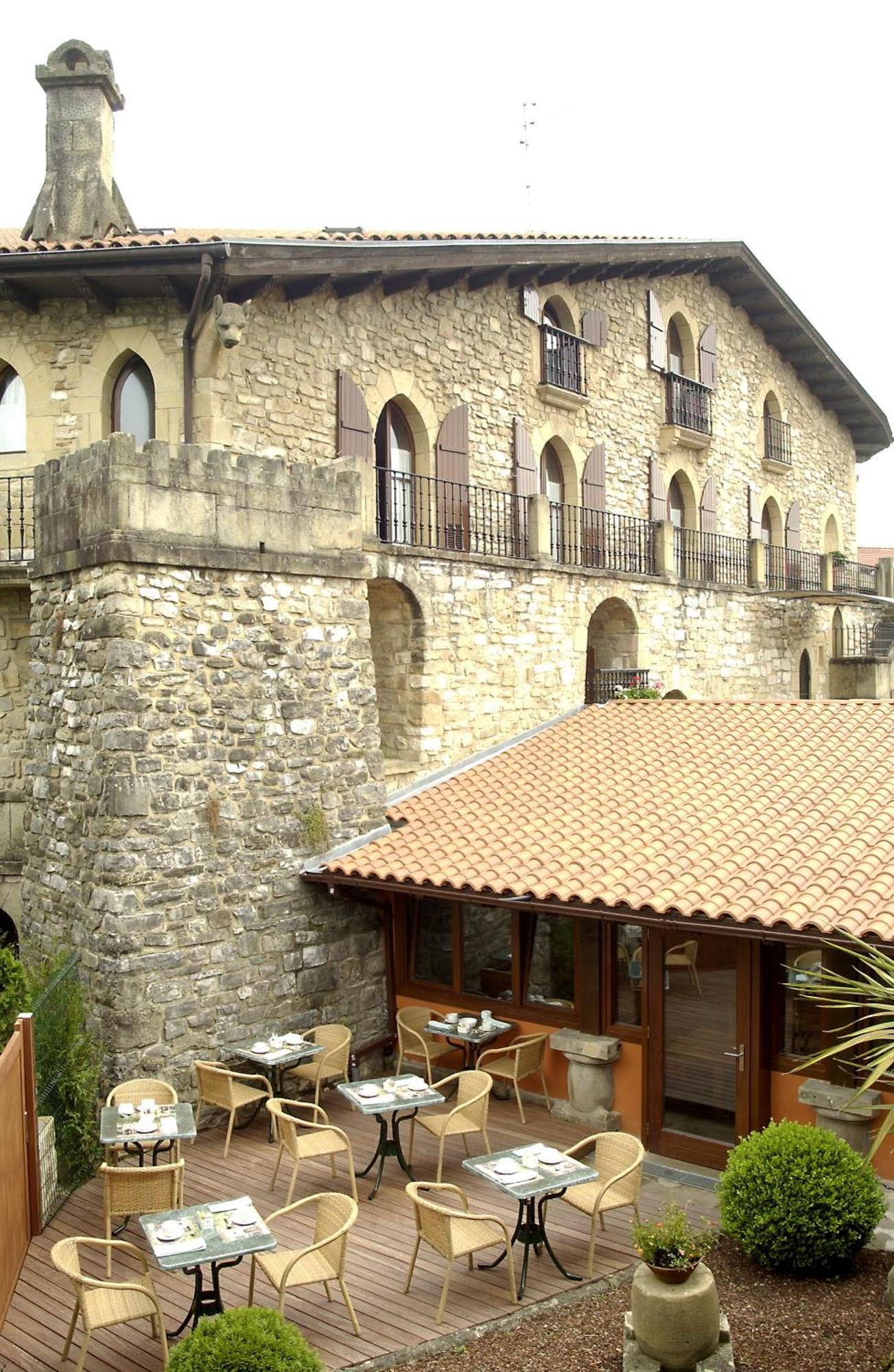 Hotel Palacio Obispo Hondarribia Exterior foto